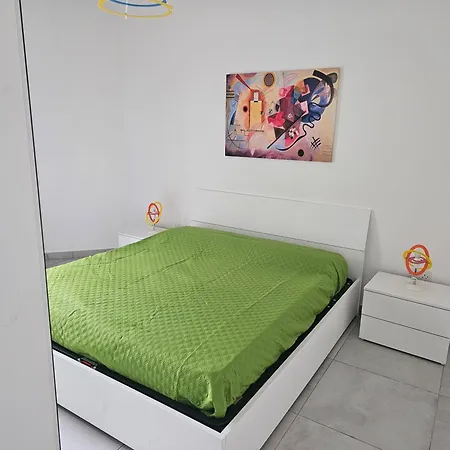 דירה One Bedroom *